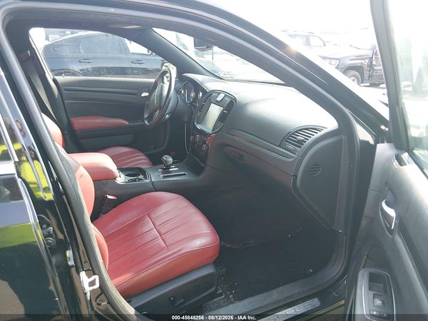 2014 CHRYSLER 300 300S — I5