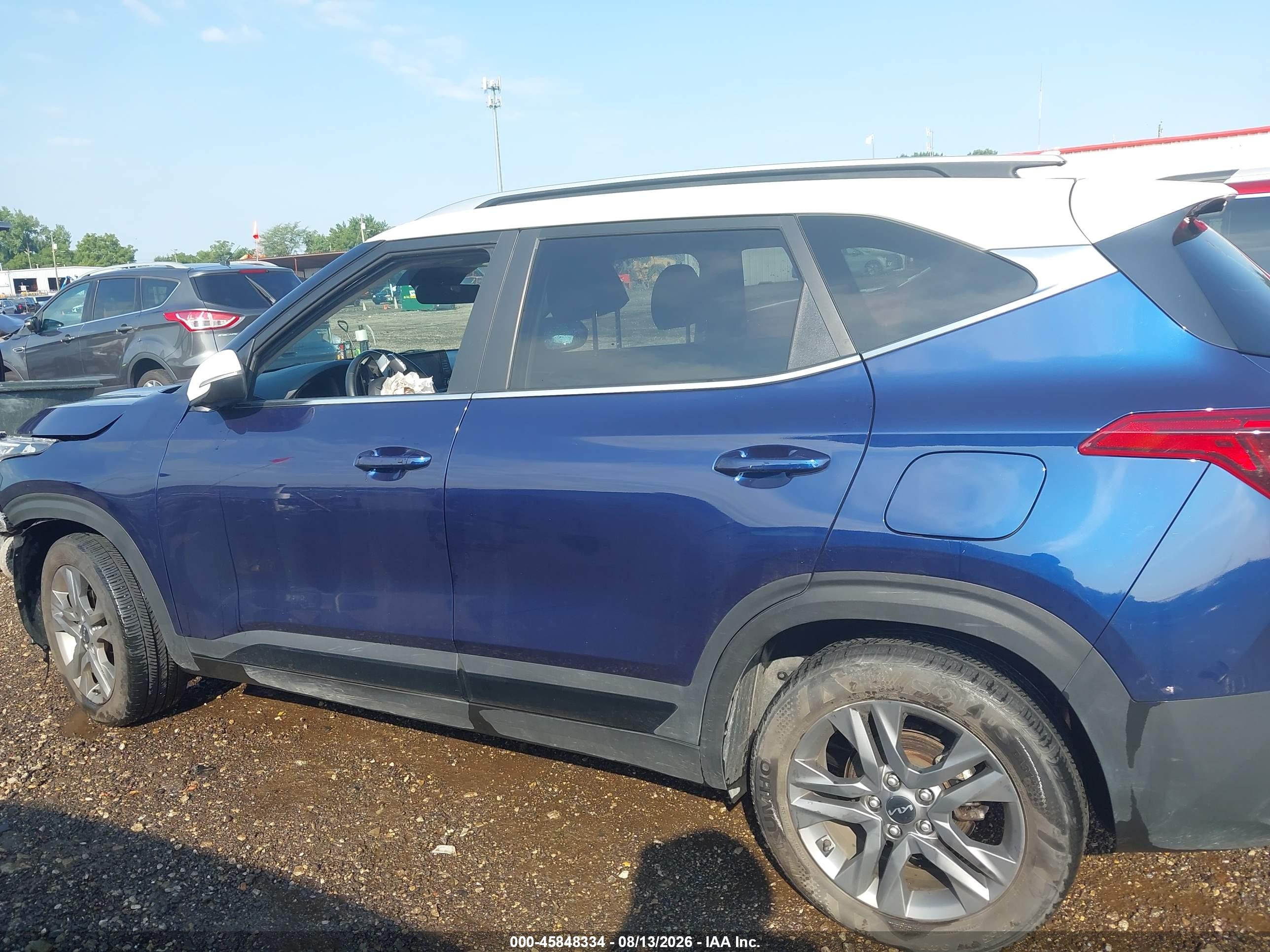 2023 KIA SELTOS S