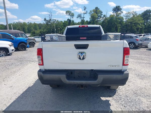 2022 RAM 2500 TRADESMAN  4X4 8' BOX
