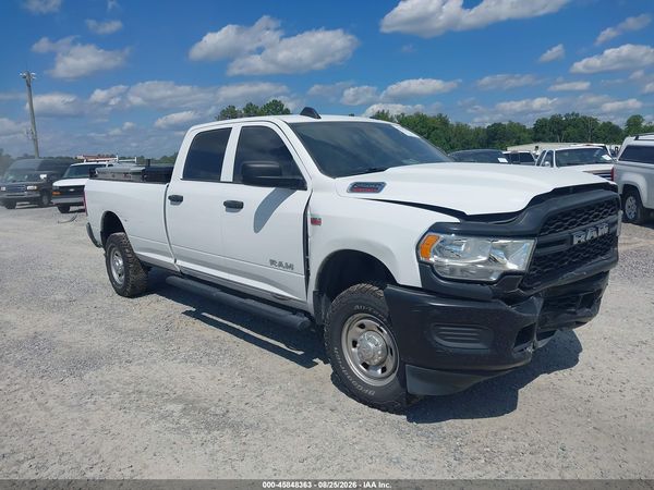 2022 RAM 2500 TRADESMAN  4X4 8' BOX