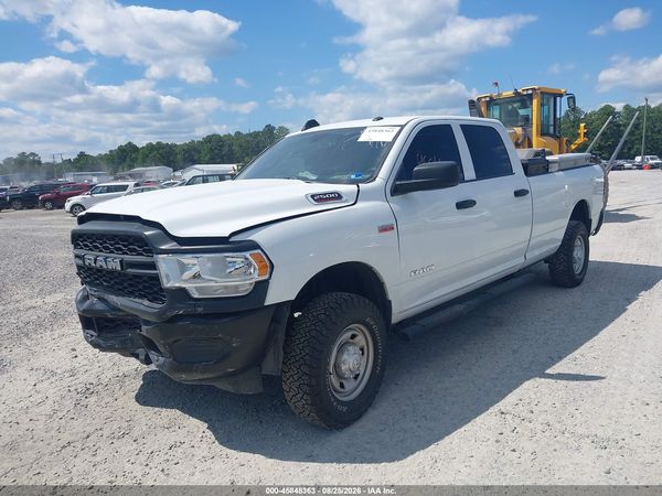 2022 RAM 2500 TRADESMAN  4X4 8' BOX