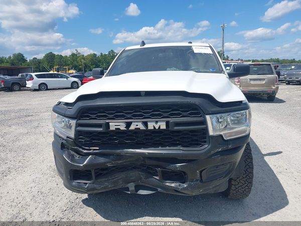 2022 RAM 2500 TRADESMAN  4X4 8' BOX