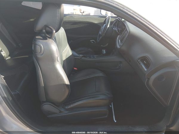 2016 DODGE CHALLENGER SXT PLUS