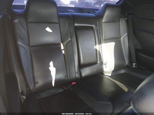 2016 DODGE CHALLENGER SXT PLUS