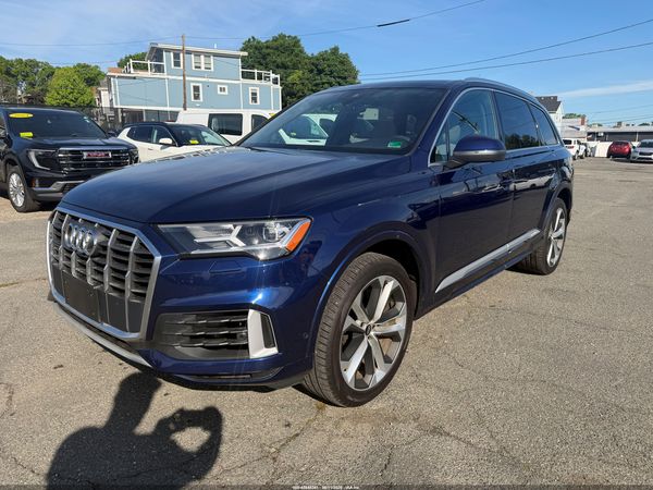 2021 AUDI Q7