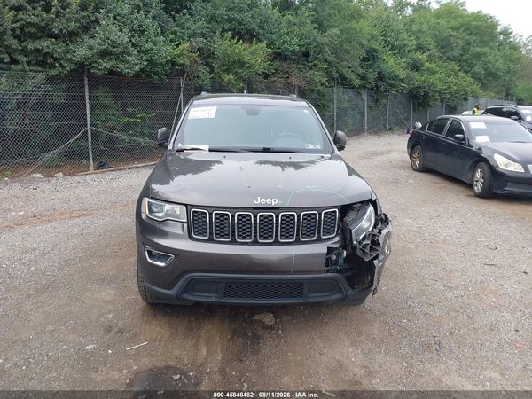 2017 JEEP GRAND CHEROKEE LAREDO