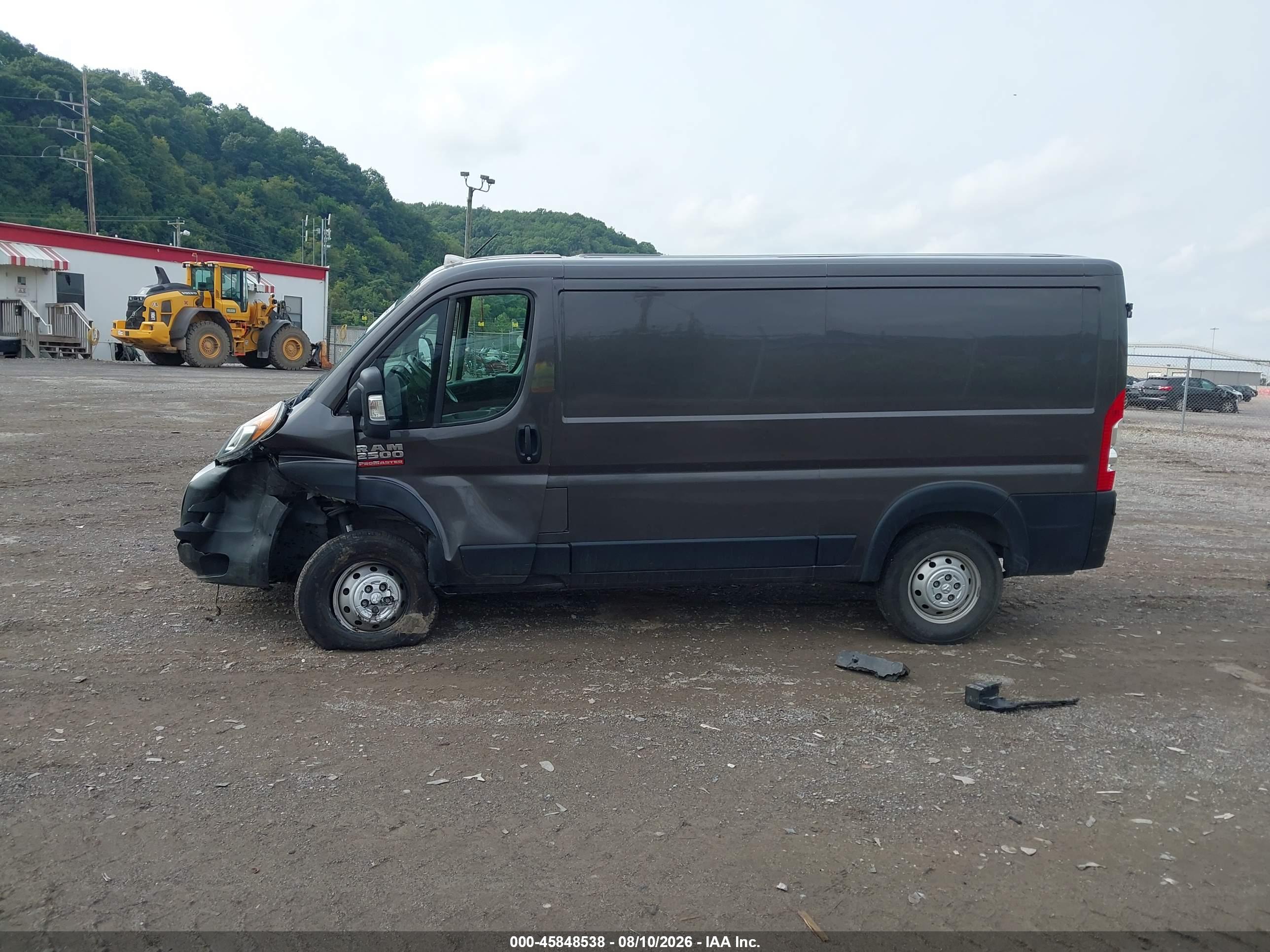 2021 RAM PROMASTER 2500 LOW ROOF 136 WB