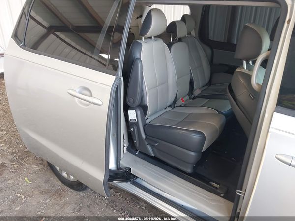 2017 KIA SEDONA EX