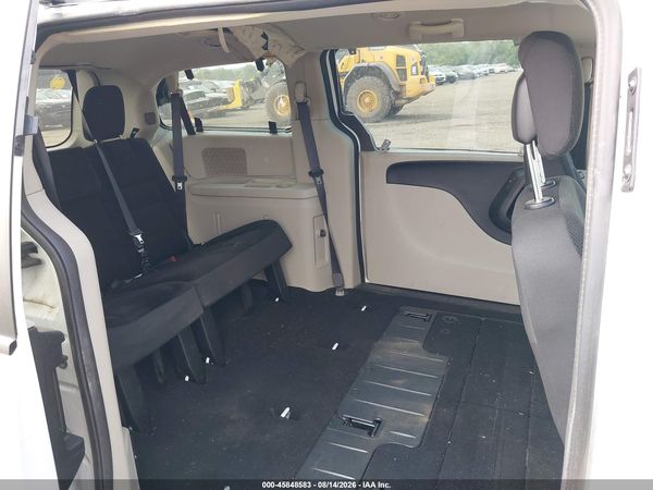 2019 DODGE GRAND CARAVAN SE — I8