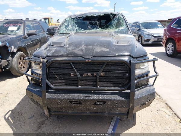 2022 RAM 1500 LARAMIE  4X4 5'7 BOX