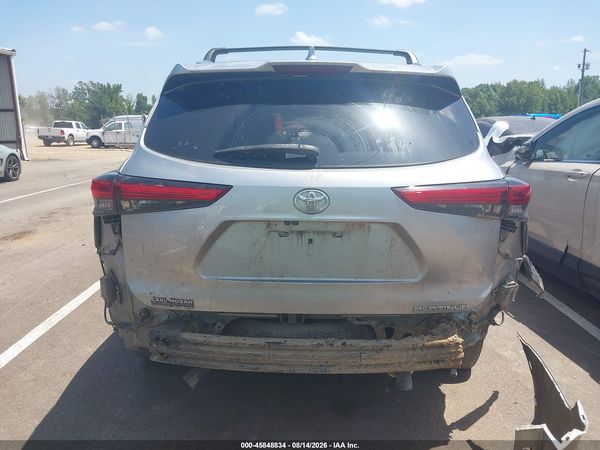 2021 TOYOTA HIGHLANDER PLATINUM