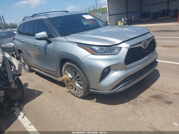 2021 TOYOTA HIGHLANDER PLATINUM