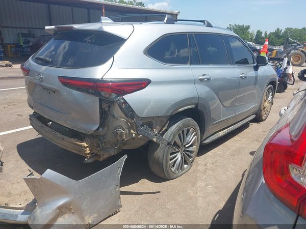2021 TOYOTA HIGHLANDER PLATINUM