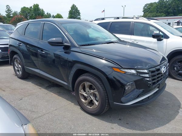 2023 HYUNDAI TUCSON SE