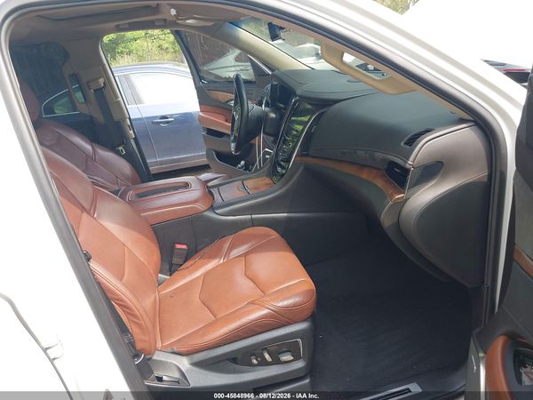 2018 CADILLAC ESCALADE ESV LUXURY