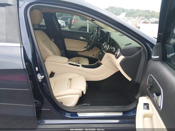 2017 MERCEDES-BENZ GLA 250 4MATIC