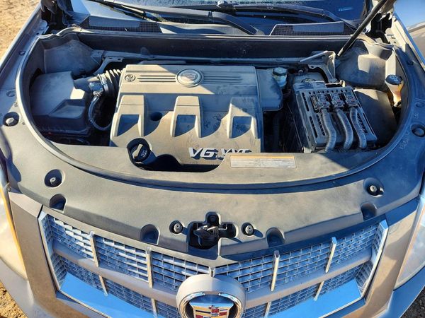 2012 CADILLAC SRX Luxury