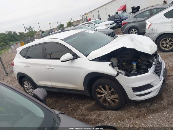 2020 HYUNDAI TUCSON SE