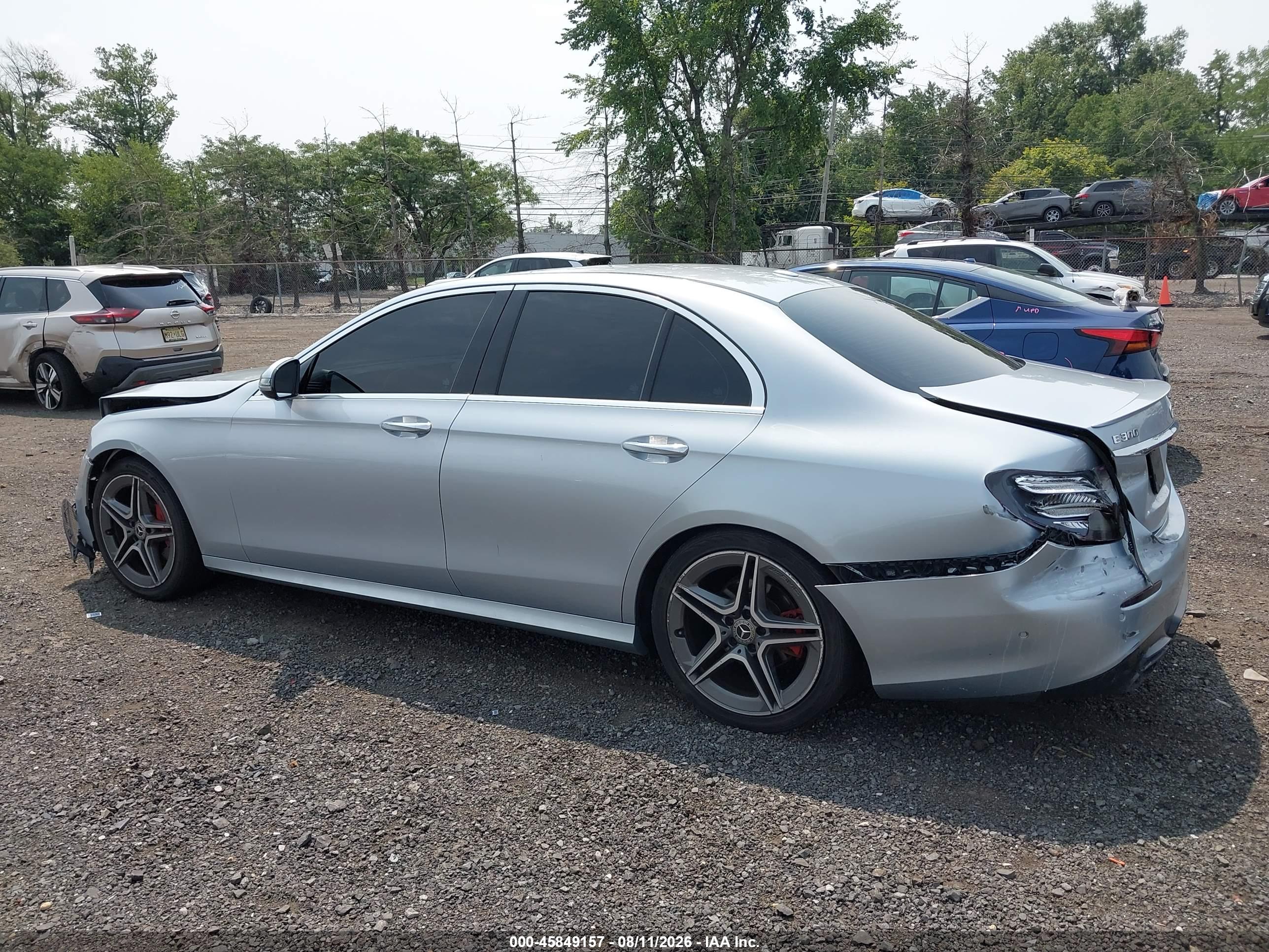 2017 MERCEDES-BENZ E 300 4MATIC