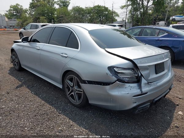 2017 MERCEDES-BENZ E 300 4MATIC