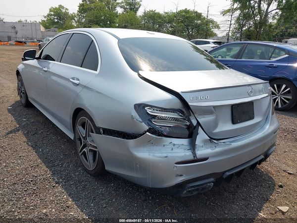 2017 MERCEDES-BENZ E 300 4MATIC