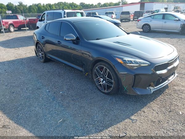 2022 KIA STINGER GT1
