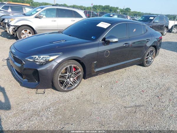 2022 KIA STINGER GT1