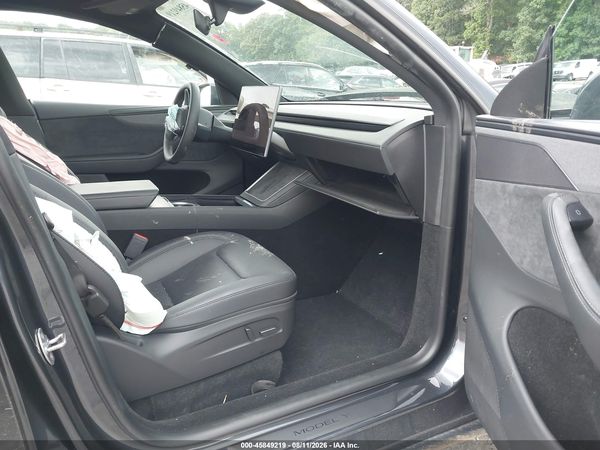 2026 TESLA MODEL Y PREMIUM/REAR-WHEEL DRIVE — I5