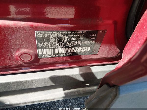 2019 TOYOTA RAV4 XLE