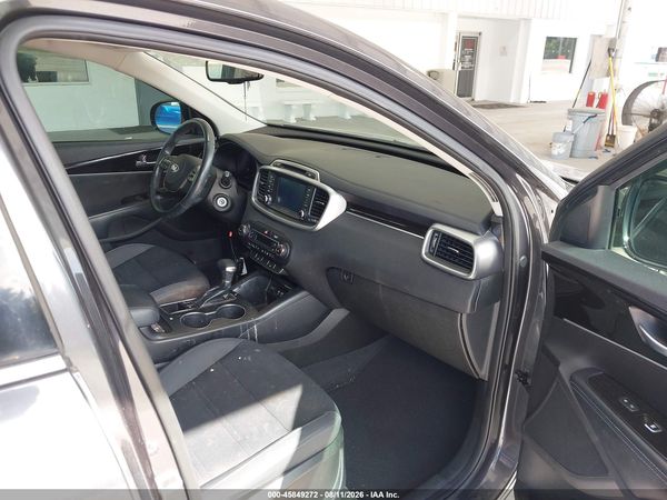 2019 KIA SORENTO 2.4L LX