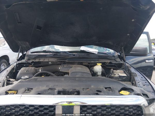2017 RAM 1500 SLT  4X2 6'4 BOX