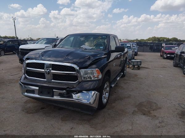 2017 RAM 1500 SLT  4X2 6'4 BOX