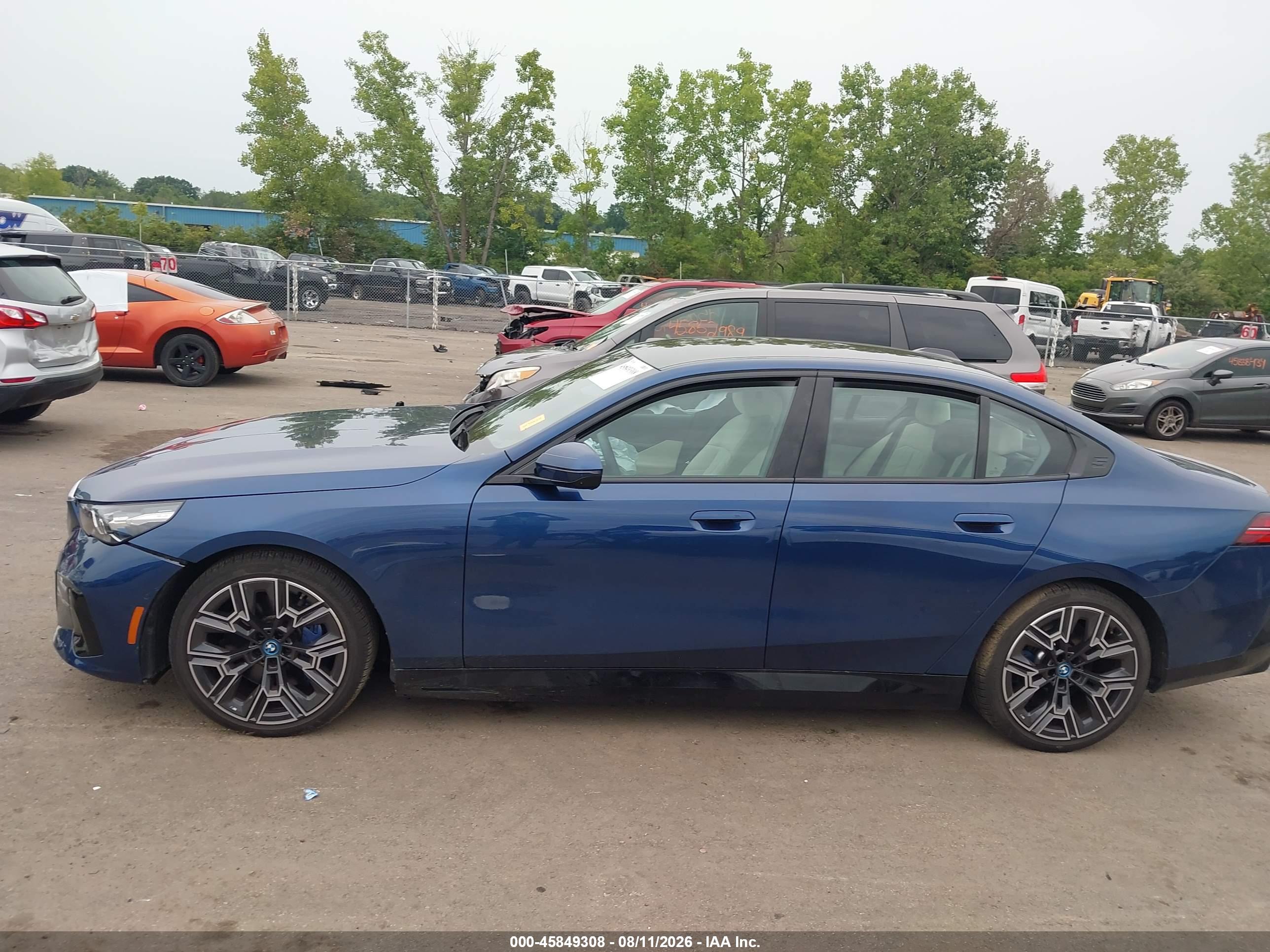 2025 BMW I5 XDRIVE40