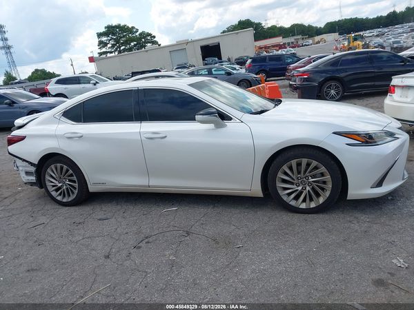 2019 LEXUS ES 300H ULTRA LUXURY
