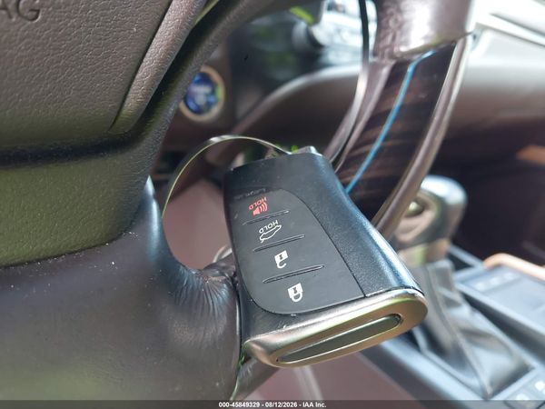 2019 LEXUS ES 300H ULTRA LUXURY