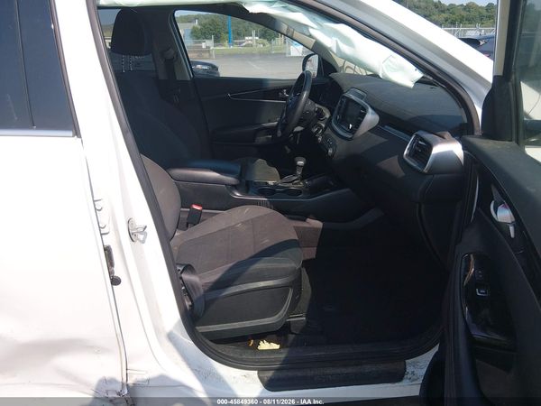 2019 KIA SORENTO 2.4L LX