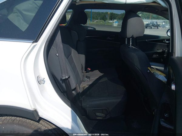2019 KIA SORENTO 2.4L LX