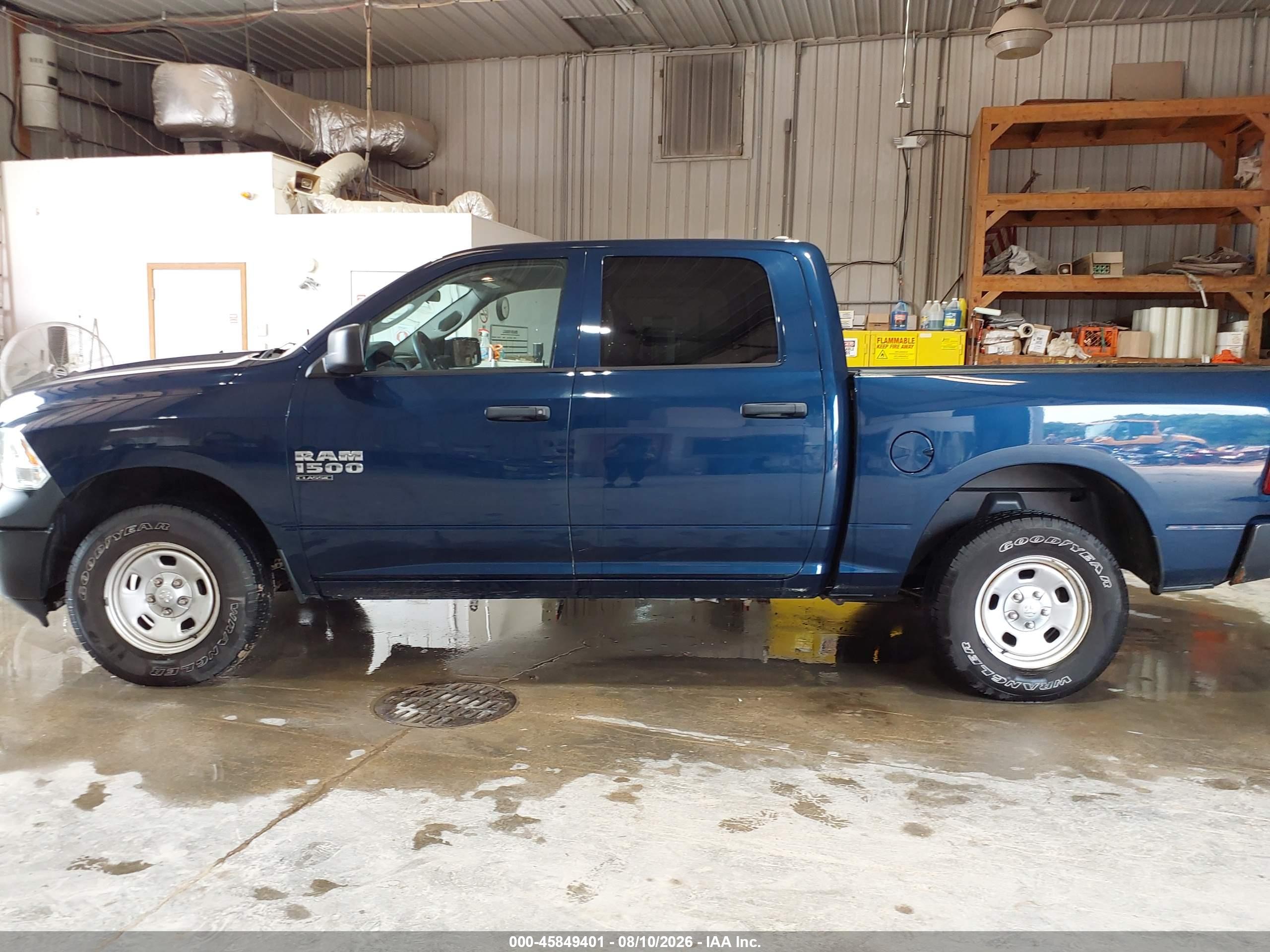 2019 RAM 1500 CLASSIC TRADESMAN  4X4 5'7 BOX