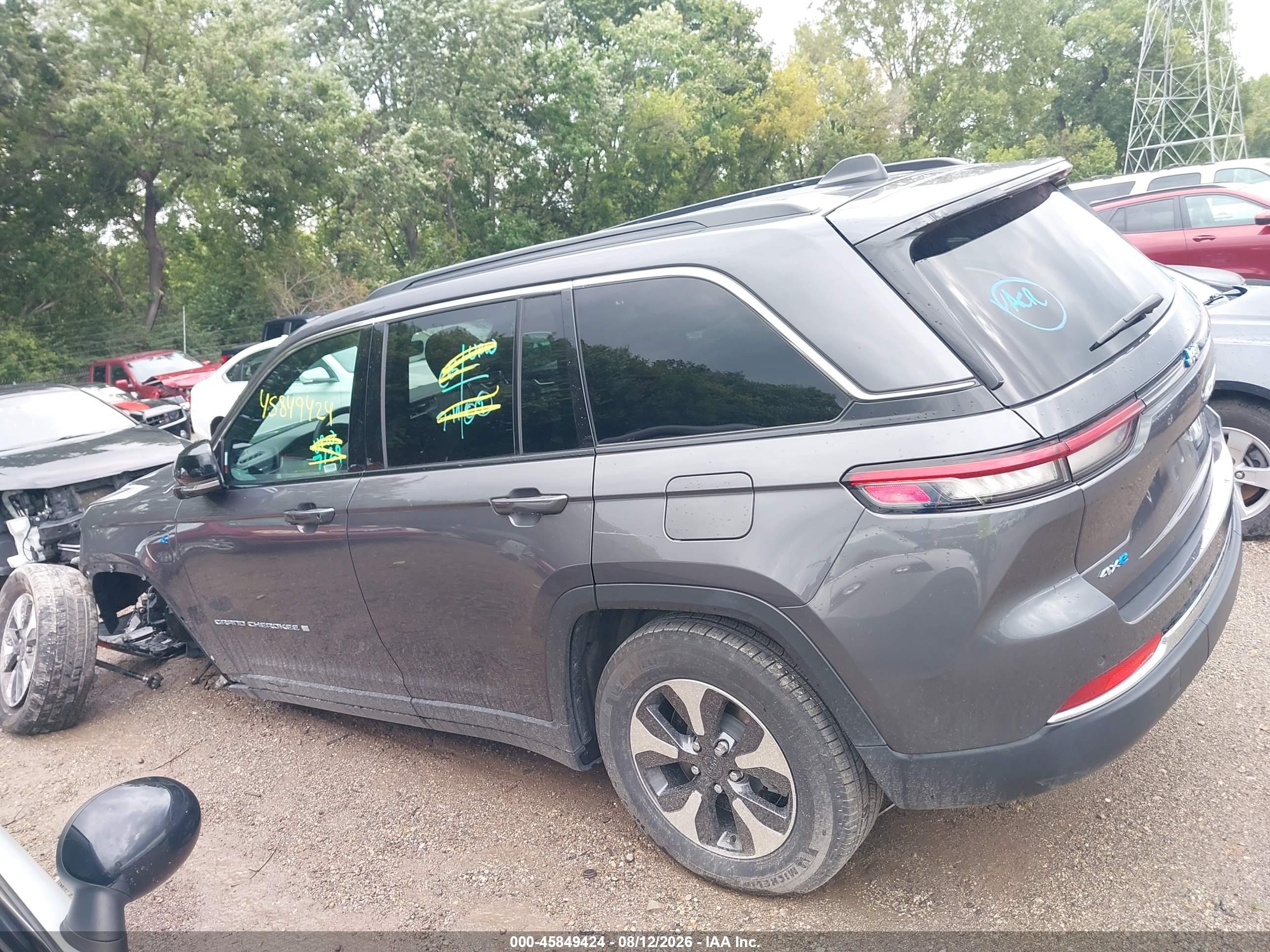 2025 JEEP GRAND CHEROKEE 4XE