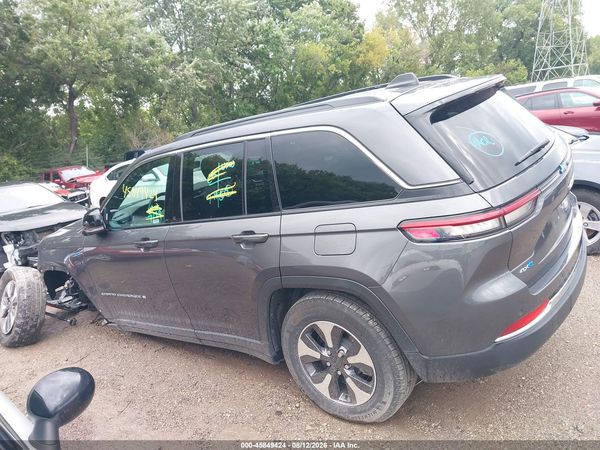 2025 JEEP GRAND CHEROKEE 4XE