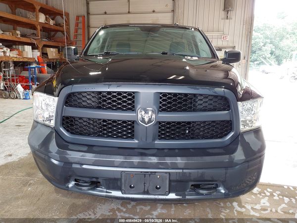 2017 RAM 1500 TRADESMAN  4X4 8' BOX