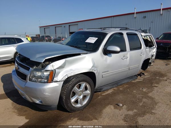 2013 CHEVROLET TAHOE — I2
