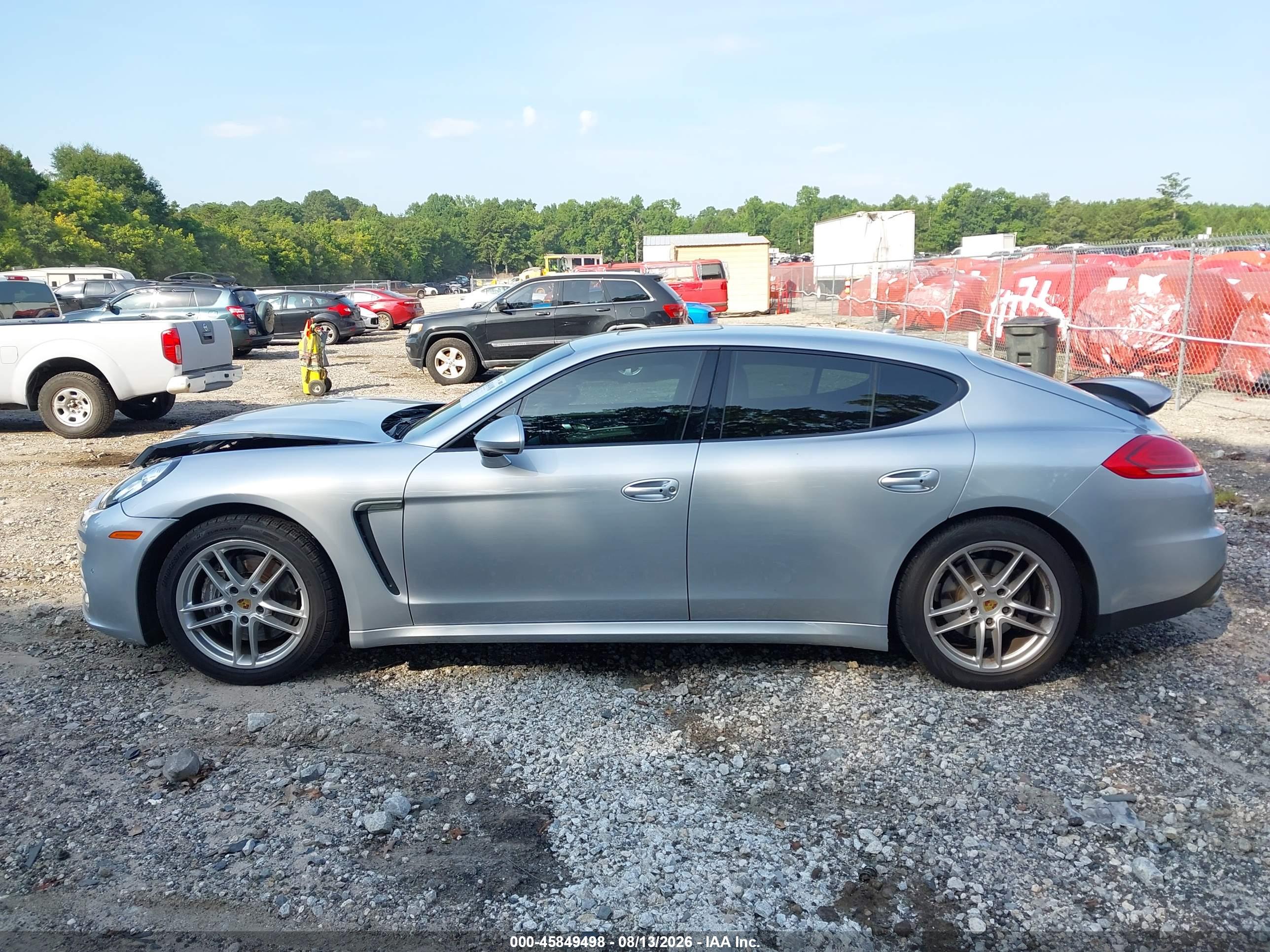 2016 PORSCHE PANAMERA 4