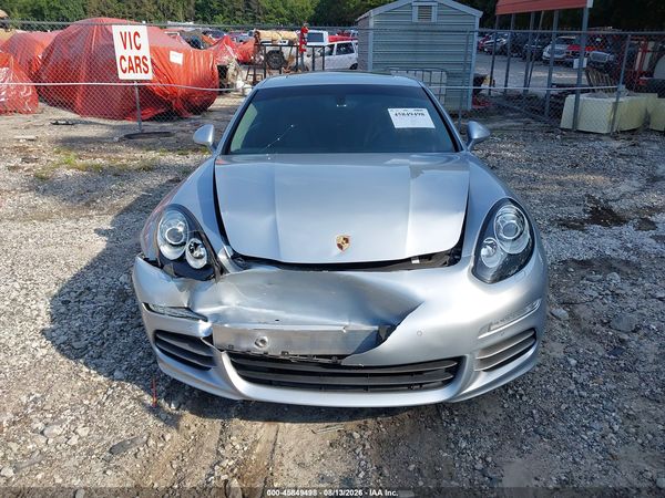 2016 PORSCHE PANAMERA 4