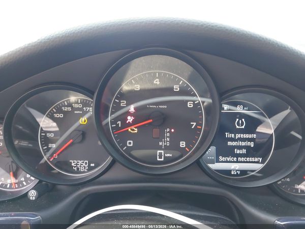 2016 PORSCHE PANAMERA 4