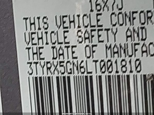 2020 TOYOTA TACOMA SR