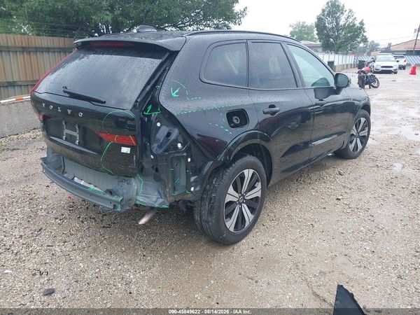2024 VOLVO XC60 RECHARGE PLUG-IN HYBRID T8 PLUS DARK THEME