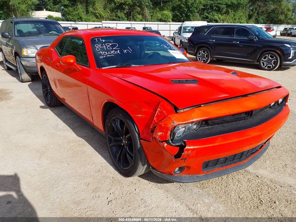 2017 DODGE CHALLENGER SXT