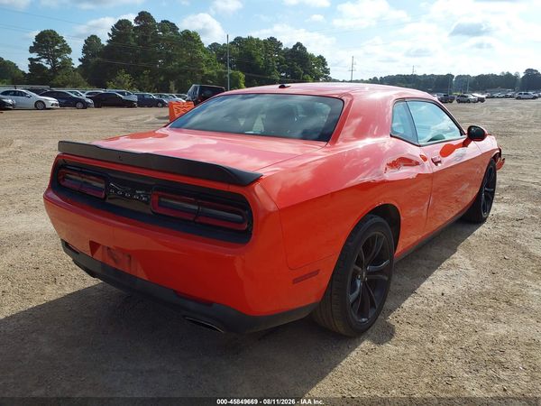 2017 DODGE CHALLENGER SXT