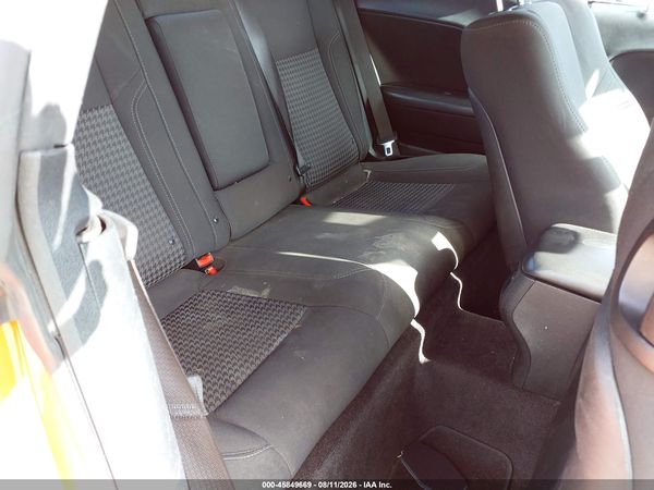 2017 DODGE CHALLENGER SXT